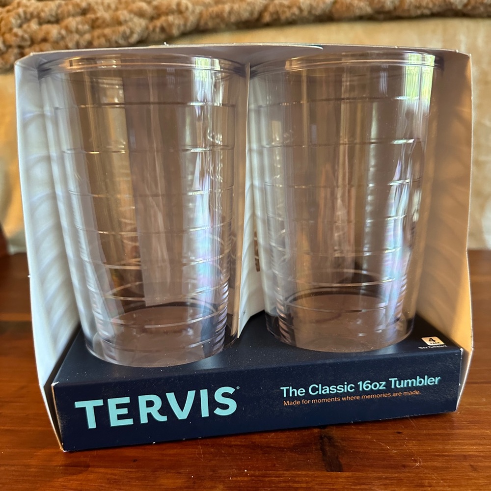 Set of 4 Tervis Tumblers